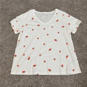 Women’s Old Navy V Neck Tshirt